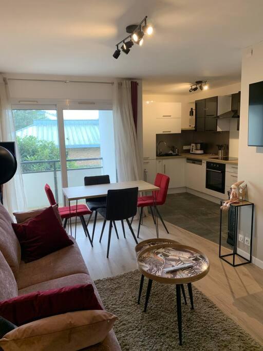 Vannes Plage Et Port - T2 Cosy Avec Terrasse Et Parking ภายนอก รูปภาพ